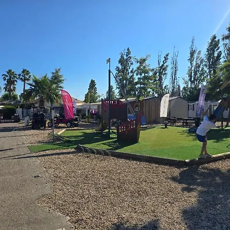 Mobil-home 4-6 Personnes, Le Montourey, Отель *