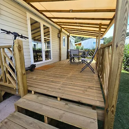 Mobil-home 4-6 Personnes, Le Montourey, Отель