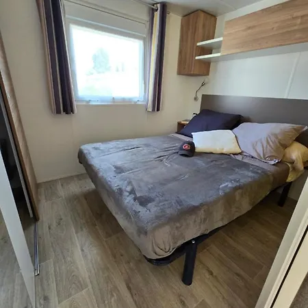 Отель Mobil-home 4-6 Personnes, Le Montourey, *