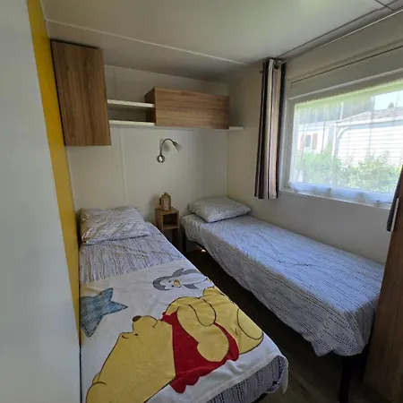 Mobil-home 4-6 Personnes, Le Montourey, * Фрежюс
