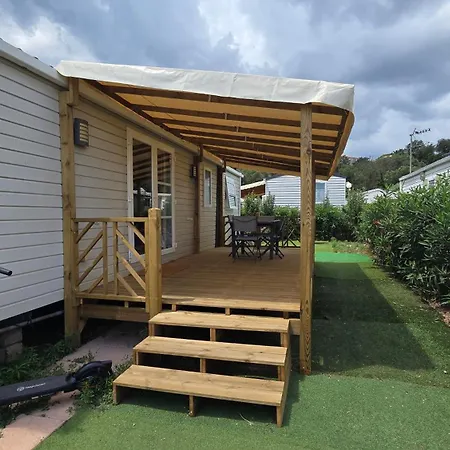Mobil-home 4-6 Personnes, Le Montourey, Отель Фрежюс